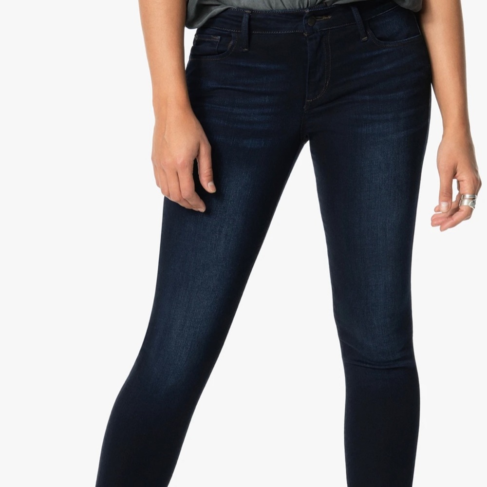 Joe’s Flawless Mid-rise Skinny Ankle Jeans